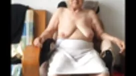 私はあなたにディックを吸う方法をお見せし ...