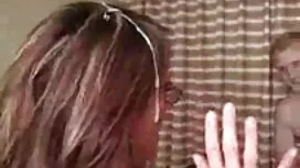 彼女の剃毛猫フォーサム任意の躊躇と恥なし ...