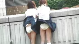 義父は彼の部屋の肛門の部屋で彼の妻の息子 ...