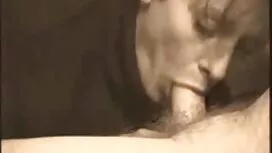 カミングにa bustyわんぱくMILF ...